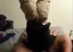 Bbw getting head while headstand