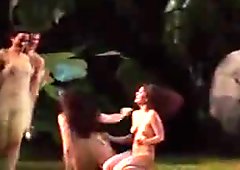 Weird Nudist Musical Dance - thecamcamgirls.com
